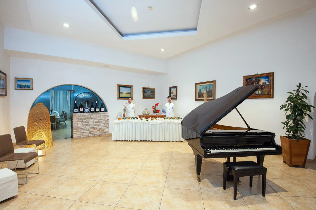 Joli Park Hotel - Caroli Hotels
