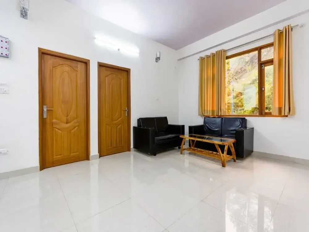 Oyo 46069 Asha Residency