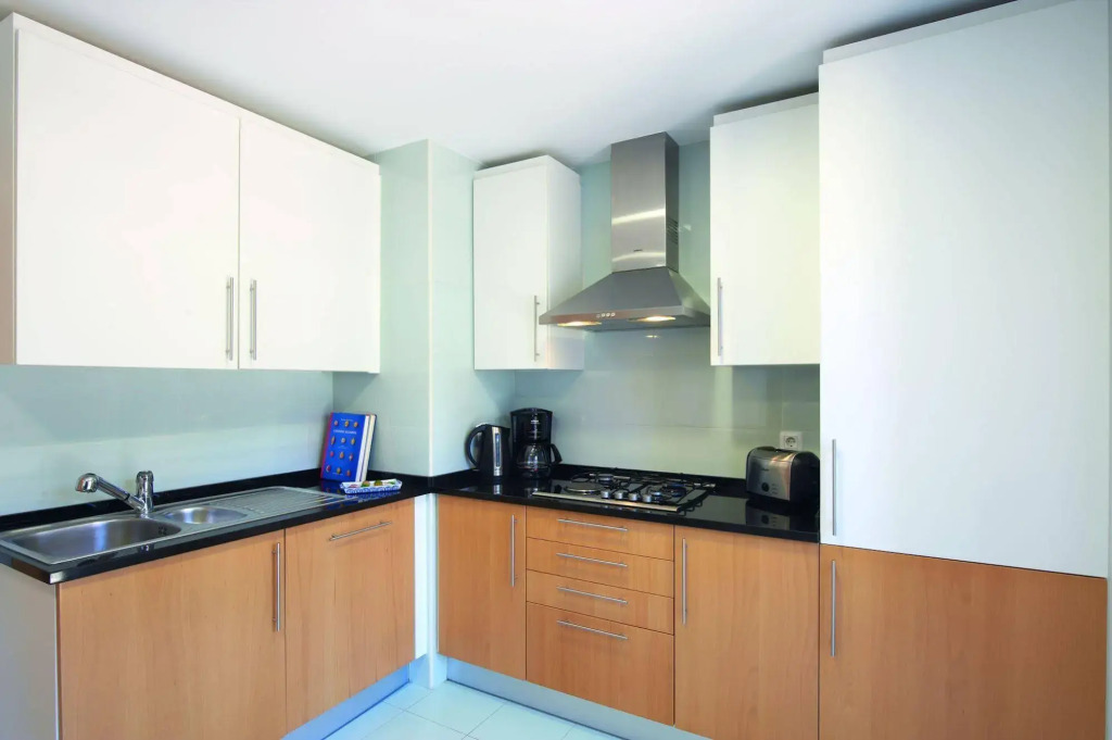 Real Marina Residence