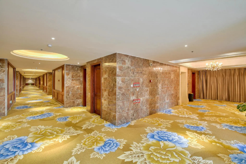 Elan Inn Ningbo Zhenhai Camel