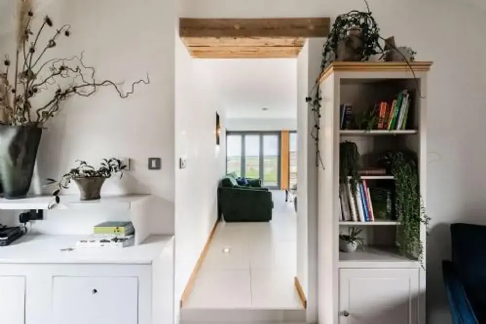Host Stay Willow Barn