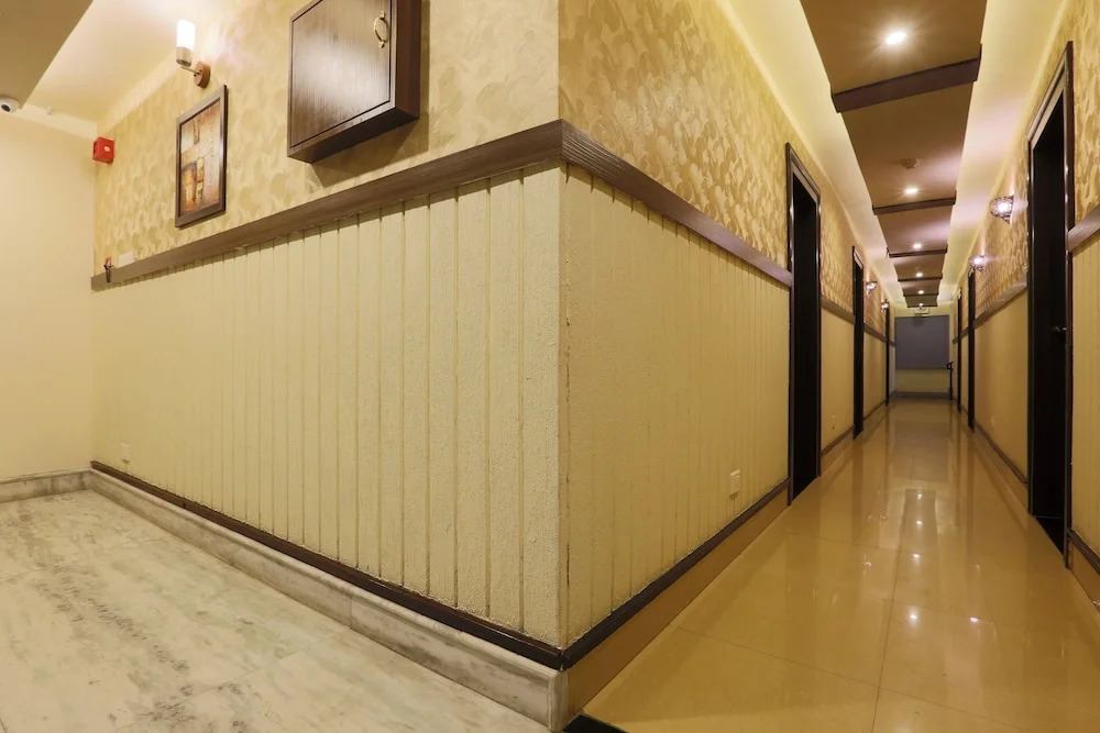 Hotel Blue Bird, Nagaon