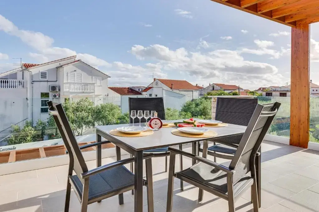 Apartments Corcovado with Heated Pool
