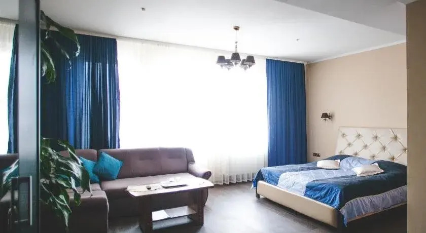 V&P HOTEL & Restaurant