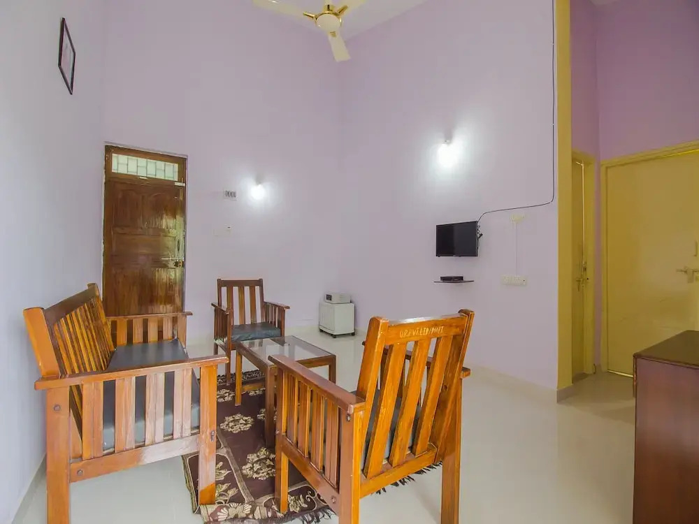 OYO 16984 Home Elegant 1BHK Calangute