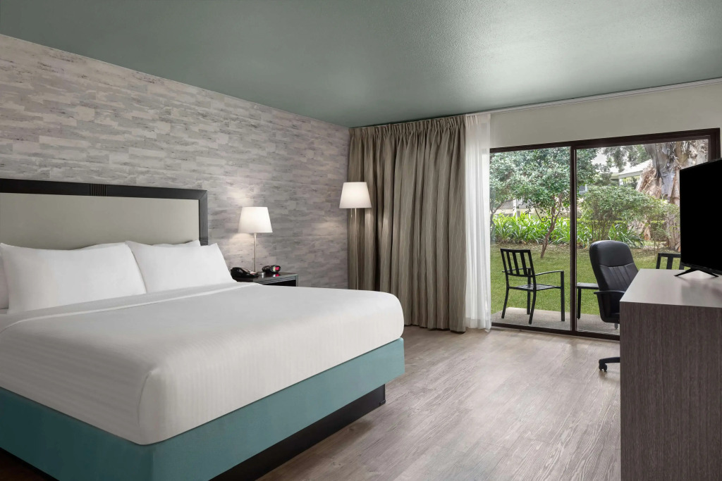 Carlsbad by the Sea Hotel
