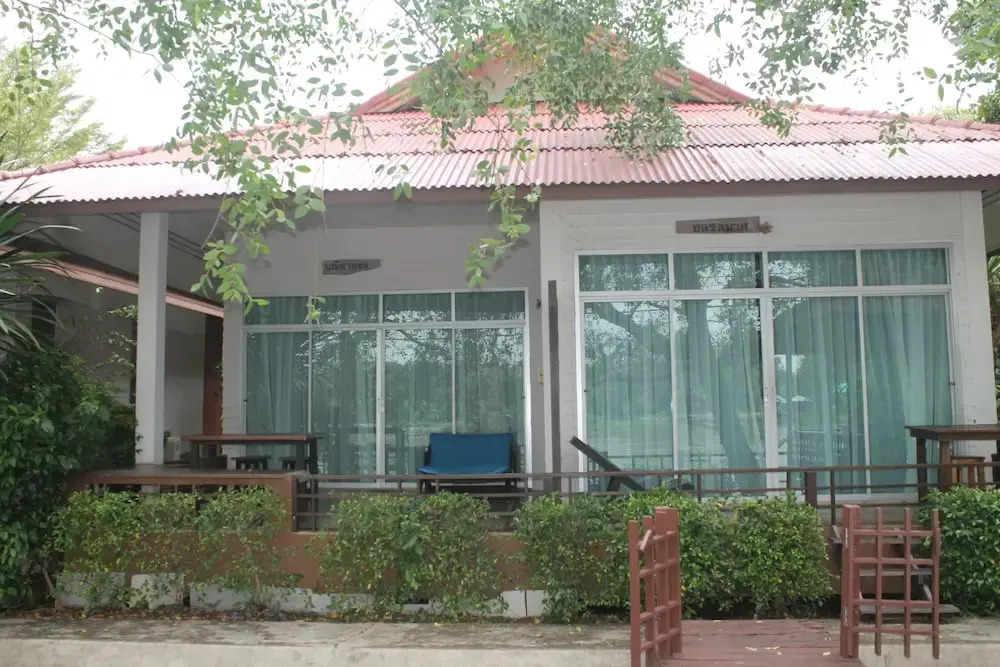 Ruan Panalee Resort