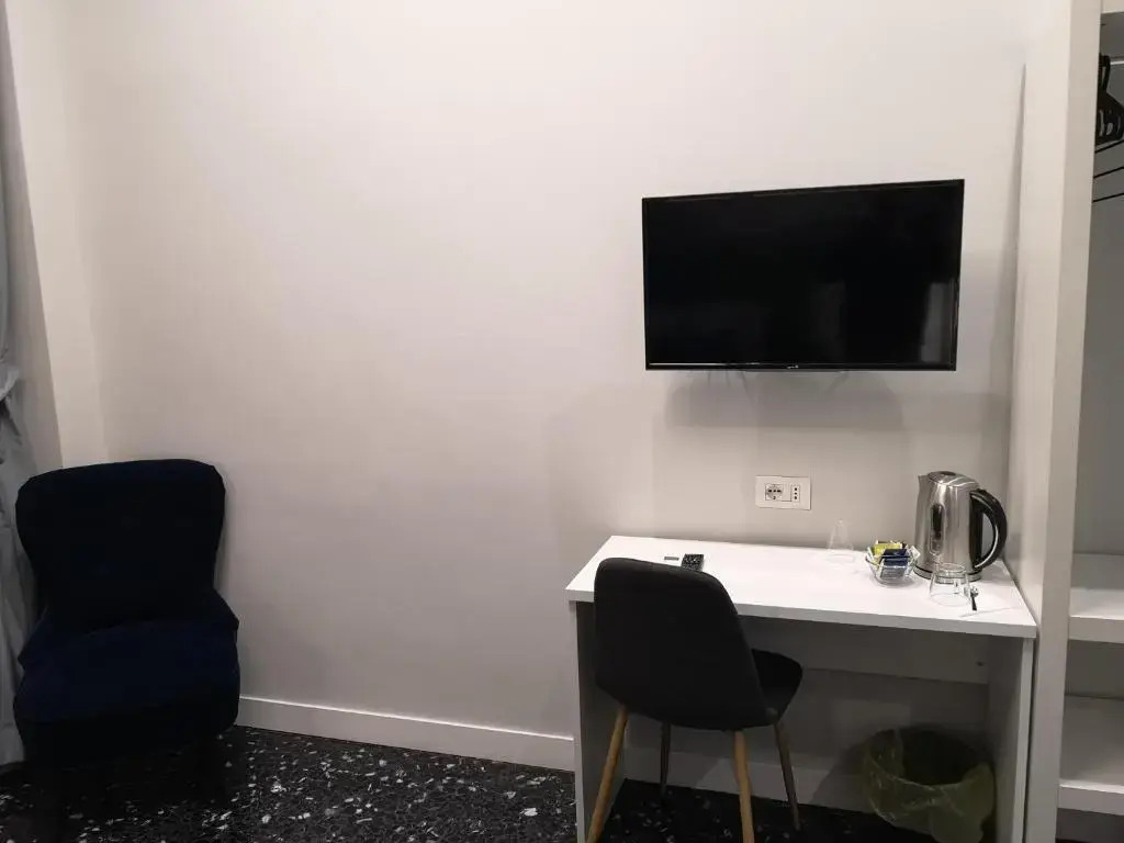 Beverello Rooms