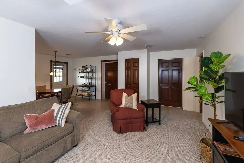 Hillside Villa Ohio