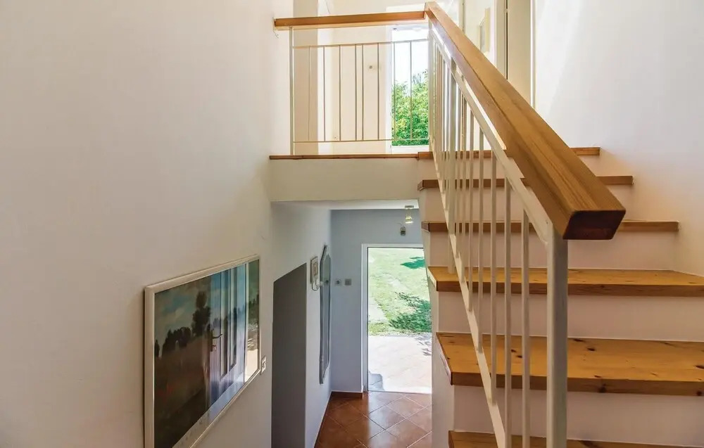 Two-Bedroom Holiday Home In Banjole