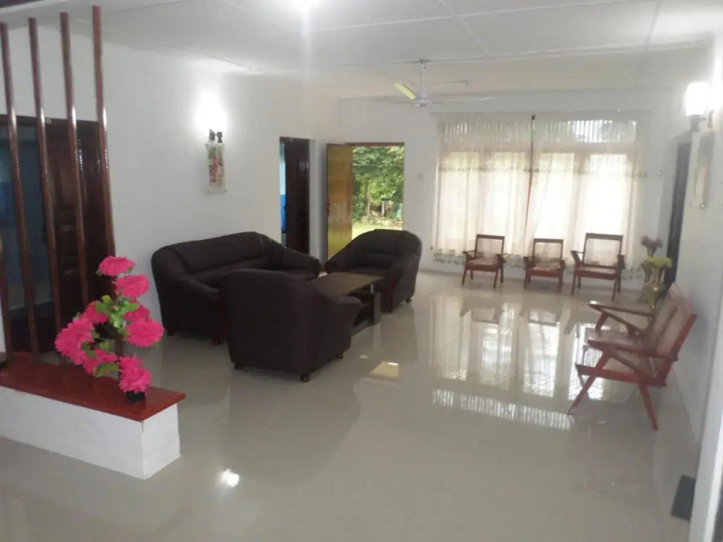 Grand Villa