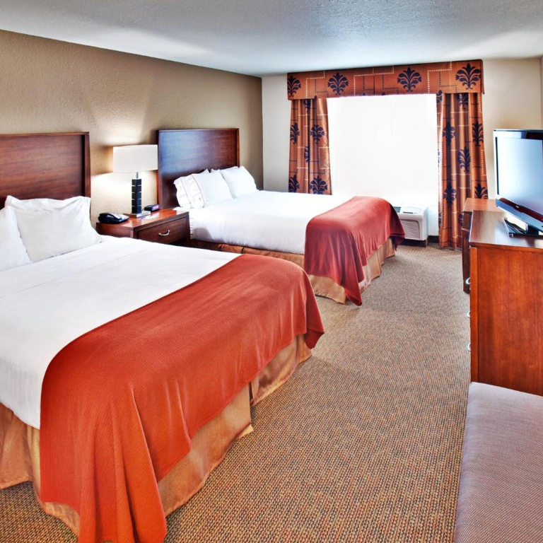 Holiday Inn Express Hotel & Suites - Dubuque West by IHG