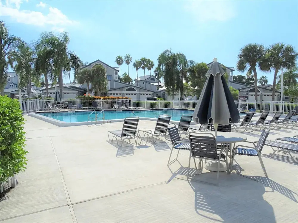 1328 Gulf and Bay Bayside - 2 Br Condo