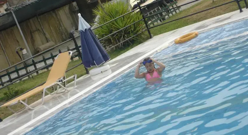 To Kastri