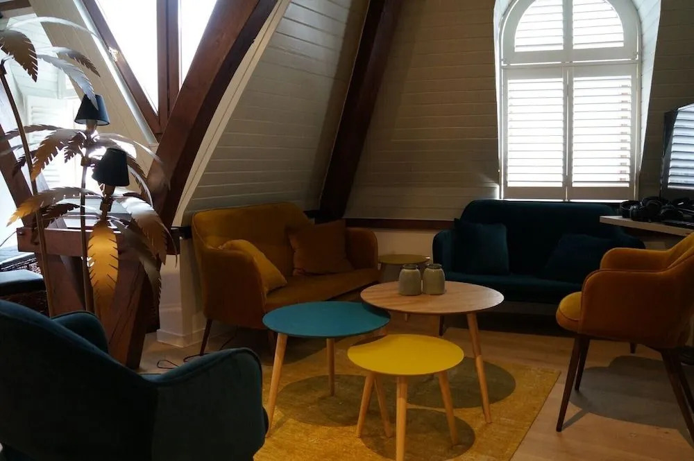 Charming Suites Jan Zonder Vrees