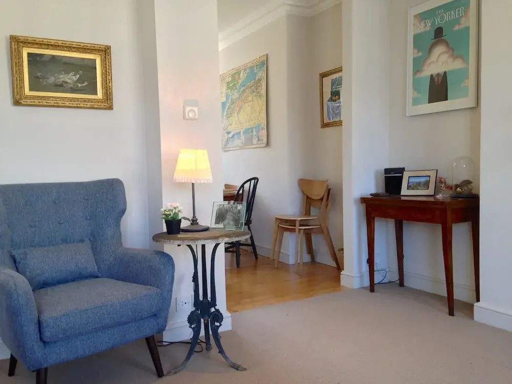 2 Bedroom Apartment In Chelsea With Terrace
