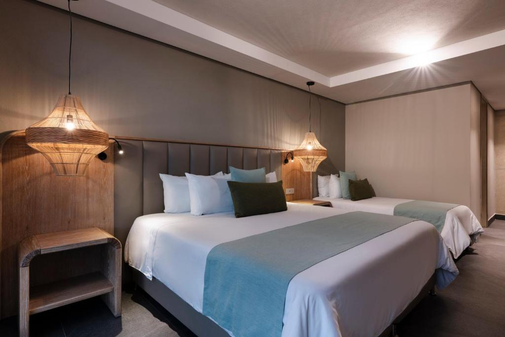 OZ Hotel Collection