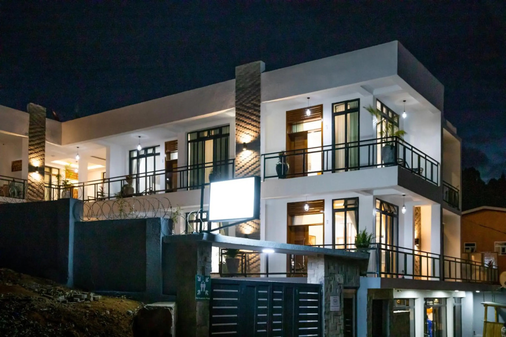 IKAZE APARTMENTS