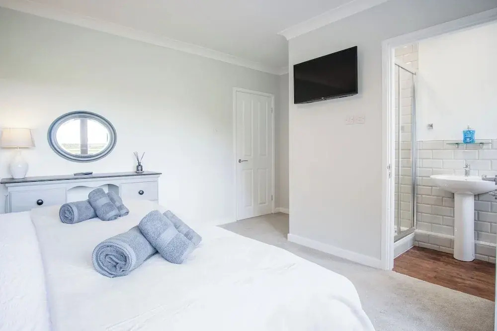 Springfield Lodge - 3 Bedroom Home - Princes Gate