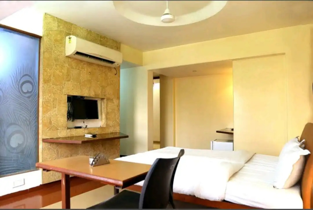 Hotel Panchalee deluxe