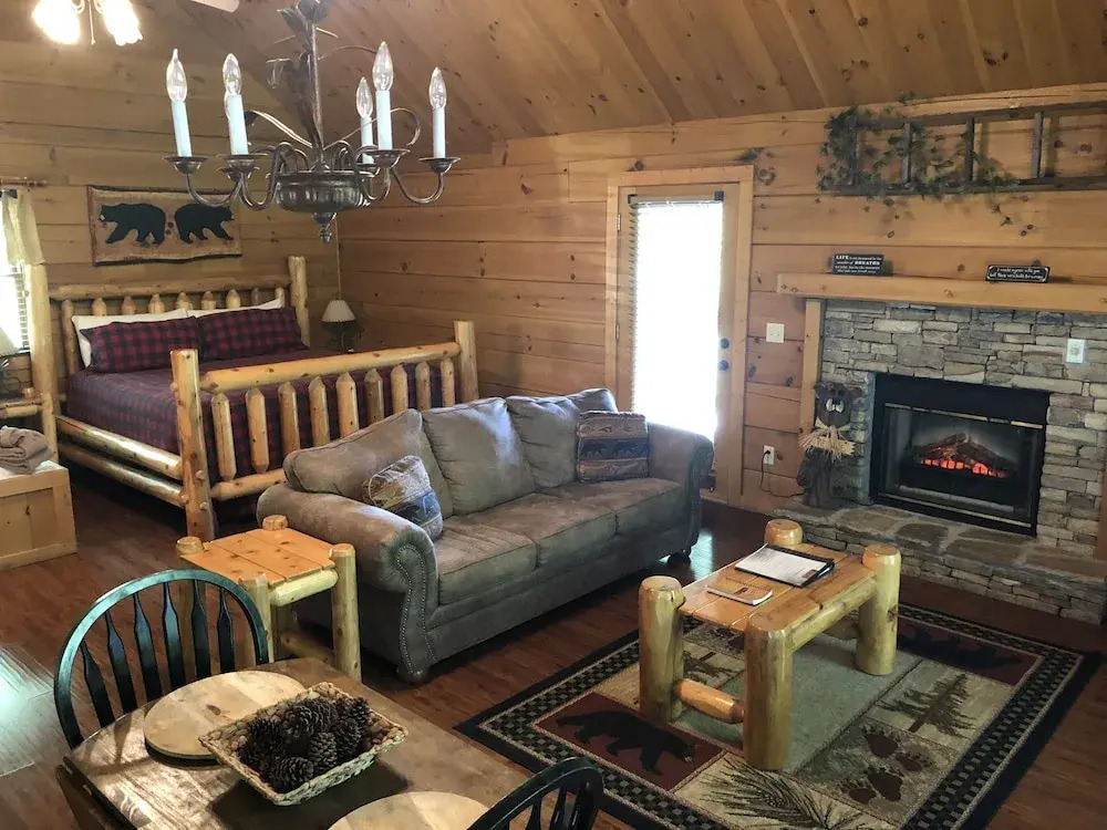Cuddle Up - Studio Cabin