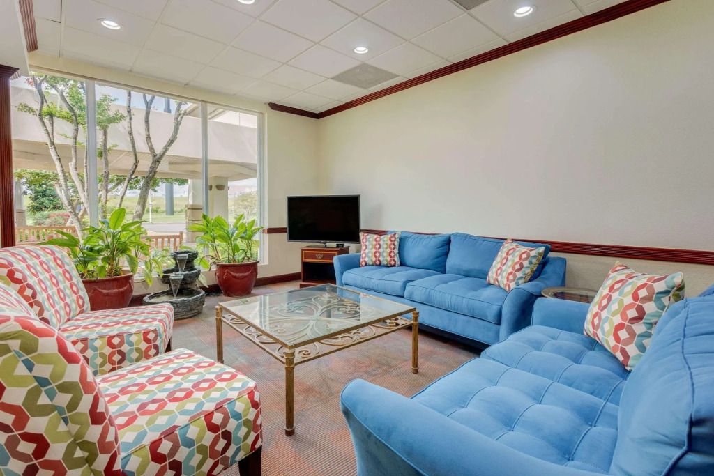 Ramada Montgomery