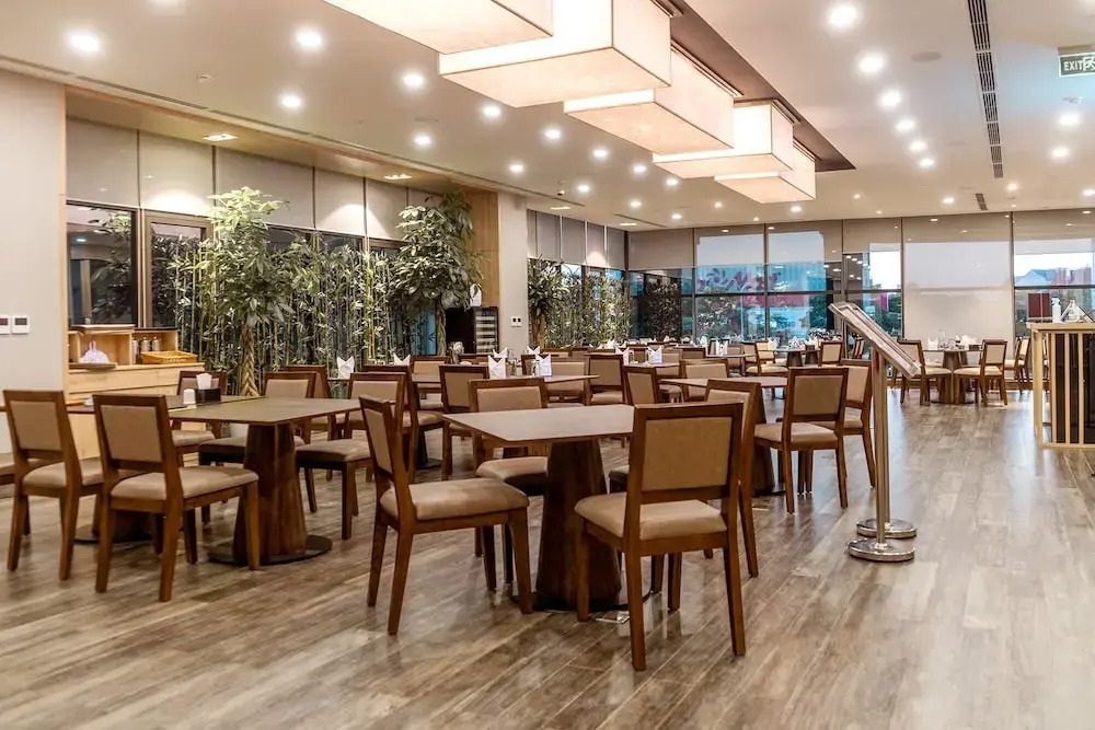 KOVIE HOTEL