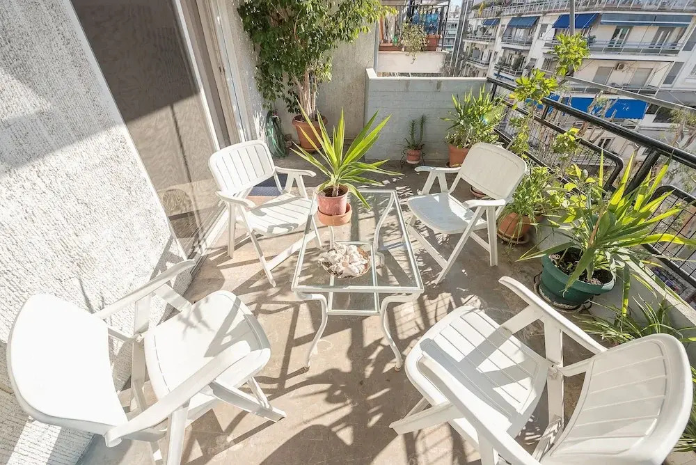Vintage Acropolis Apartment