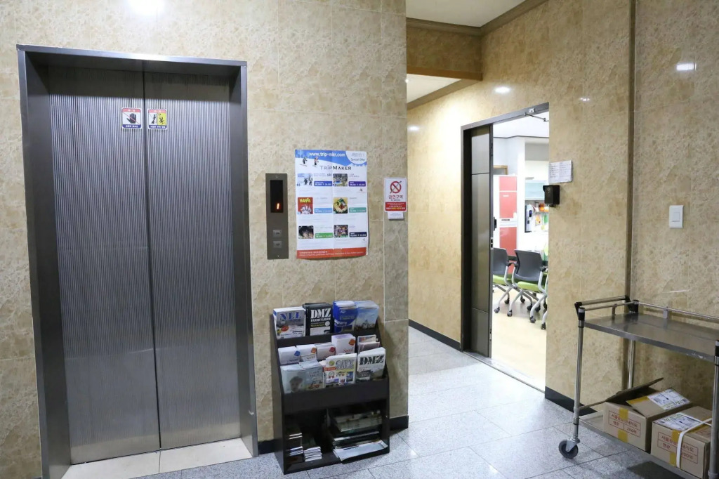 Grand Field Residence Hostel