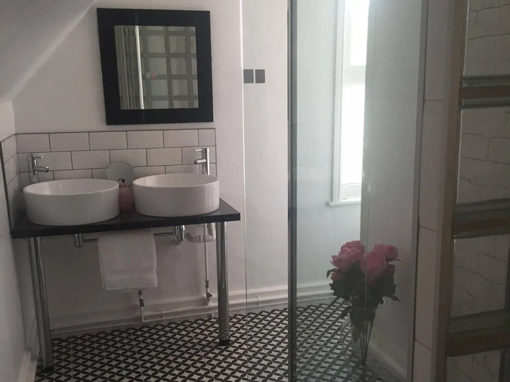 Stonefield Apartments