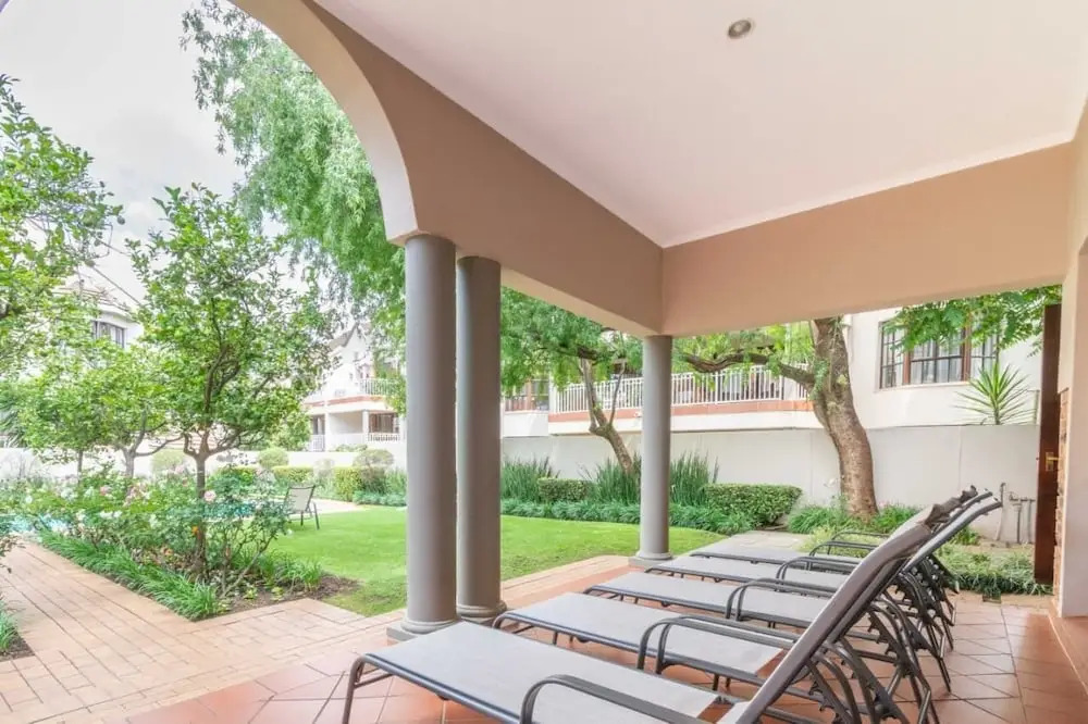 Peaceful Sandton Townhouse in Gated Community