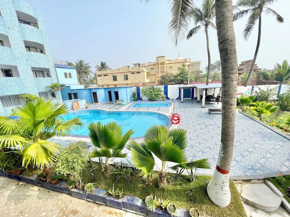 Hotel V-i sea view - Puri