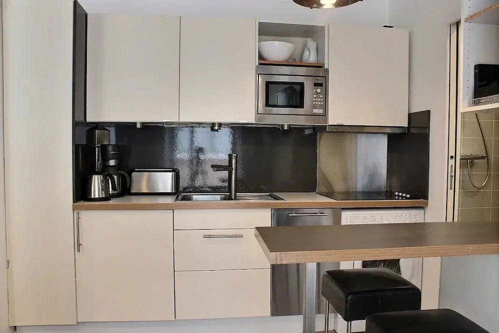 S05003 - Sophisticated Studio for 2 People in the Latin Quarter