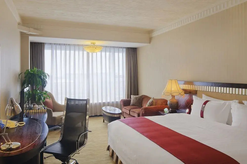 Holiday Inn Chengdu Century City-WestTower