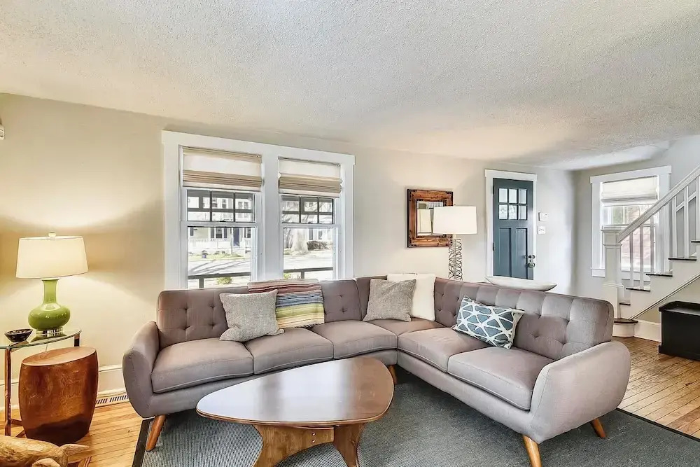 Laurel Street 108
