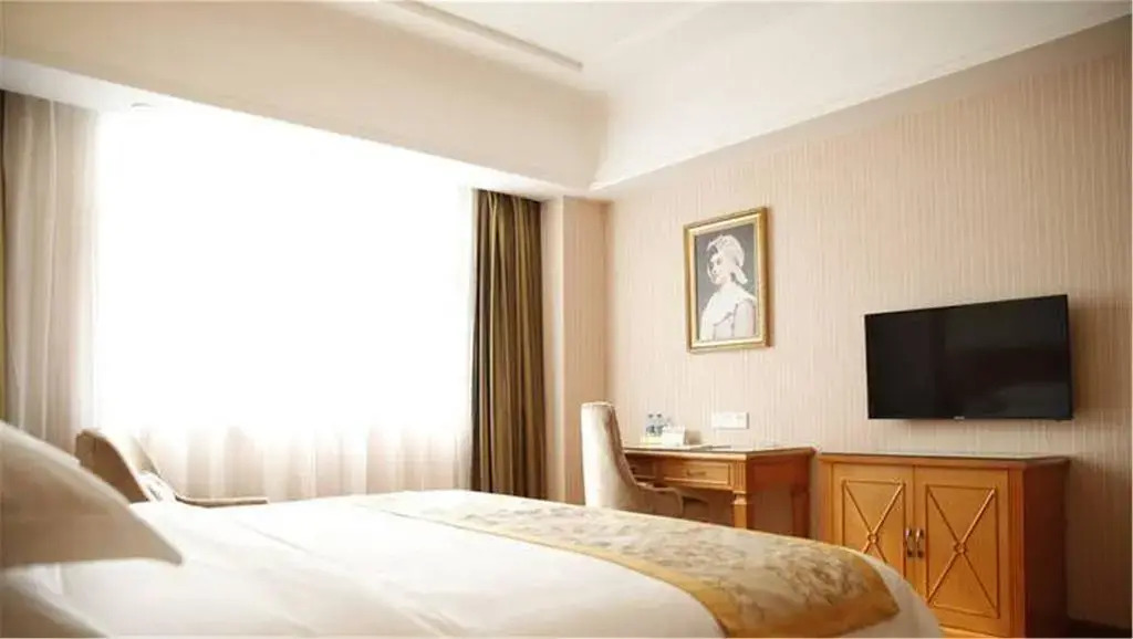 Vienna Hotel Foshan Lingnan Pearl Gymnasium