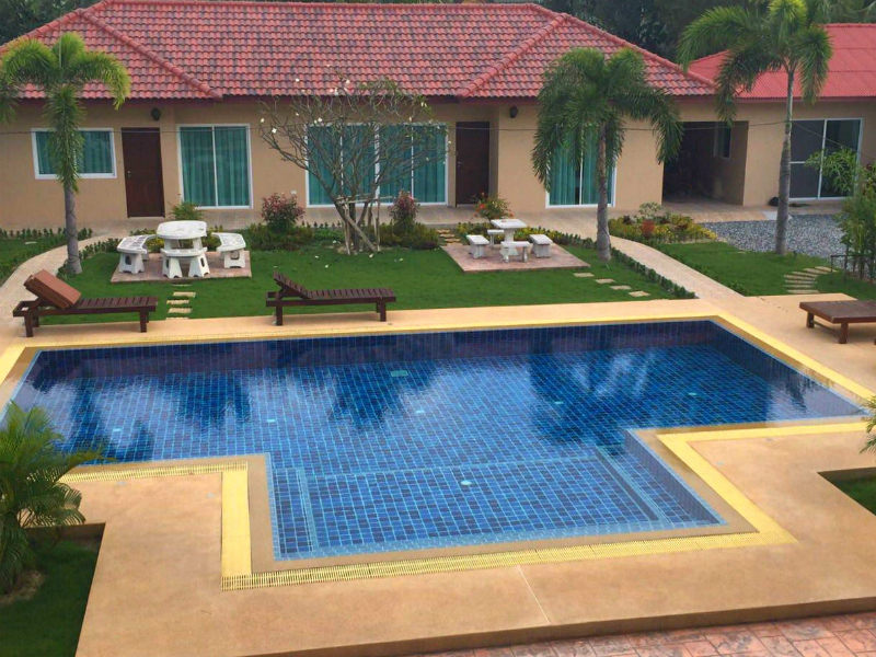 East Shore Pattaya Resort