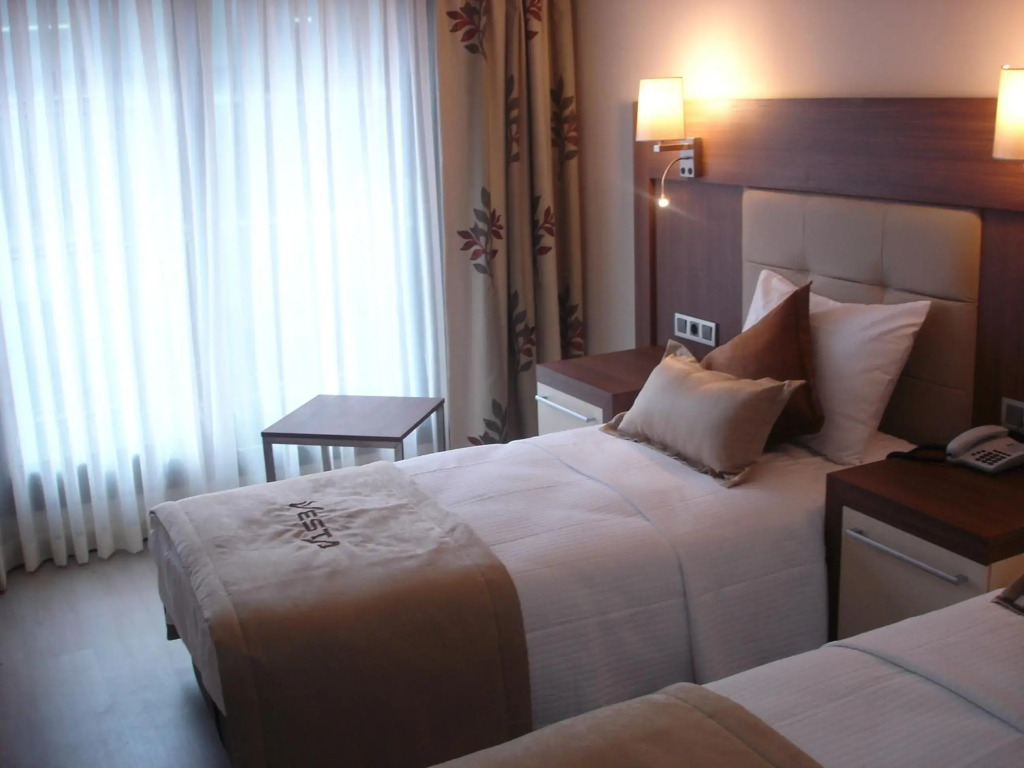 Vesta Fuar Otel