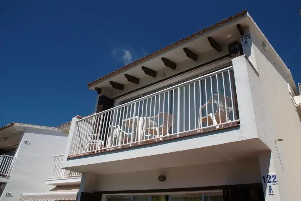 Apartamentos S'Algar Jardín