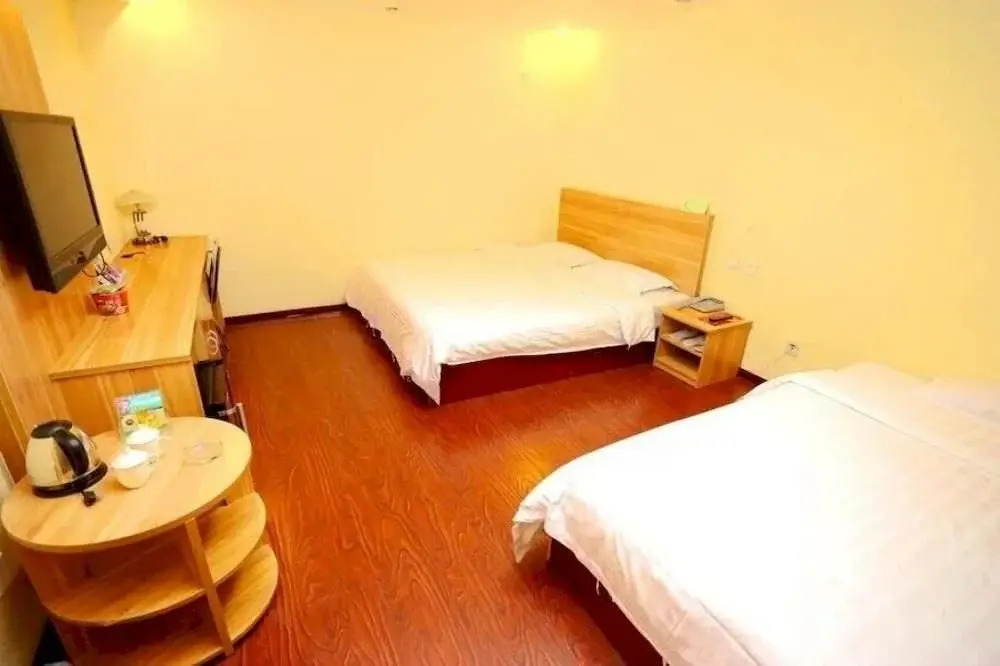 Yingkou Bayuquan Jin'gangwan Business Hotel