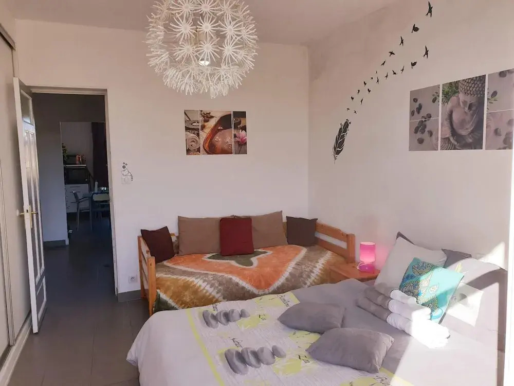 Apartment with 2 Bedrooms in Marseille, with Wonderful City View, Balcony And Wifi