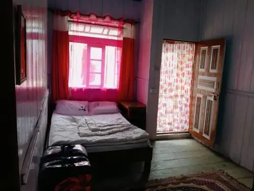 OurGuest Lachung Homestay