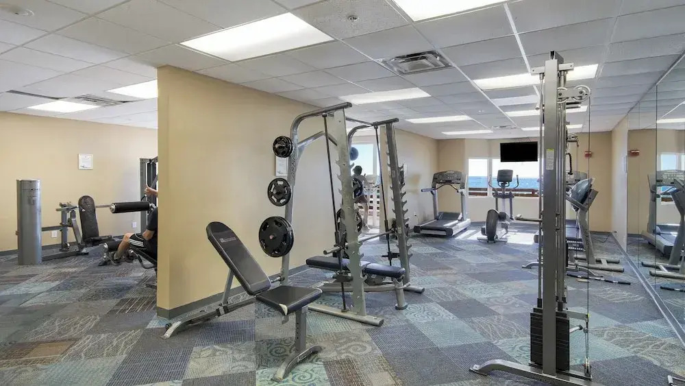 Tidewater Escape: 1br/2ba Beachfront Condo, Sleeps 6, Gulf Views & Comfort!