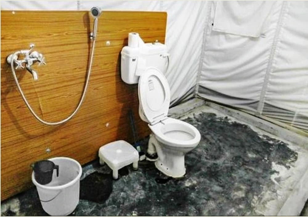 Pangong Escapes Camps