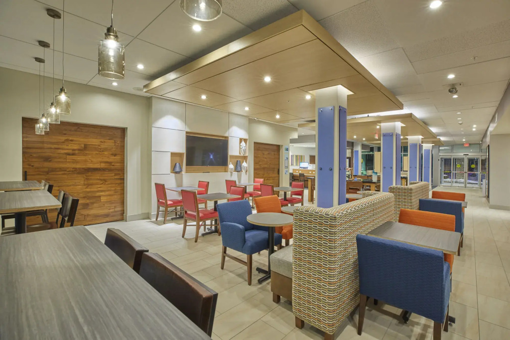 Holiday Inn Express & Suites - Hermiston Downtown by IHG