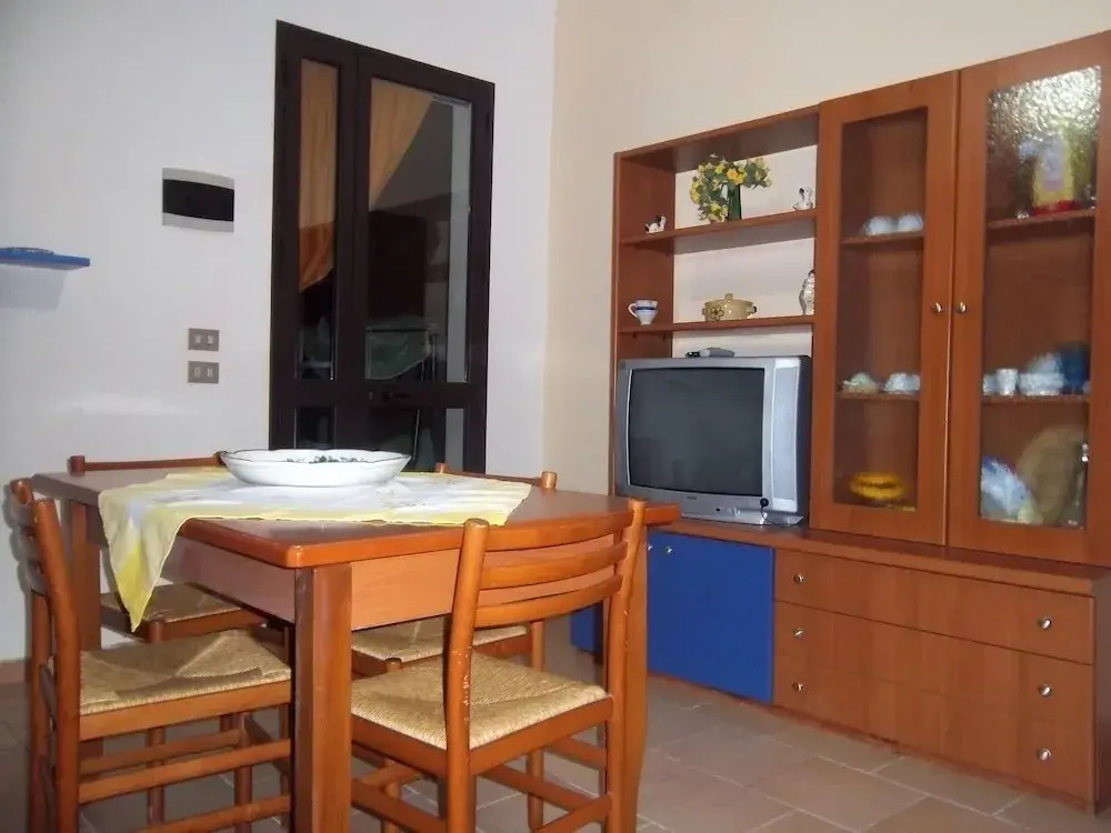 2 bedrooms appartement at Seccagrande 900 m away from the beach with sea view furnished terrace and wifi