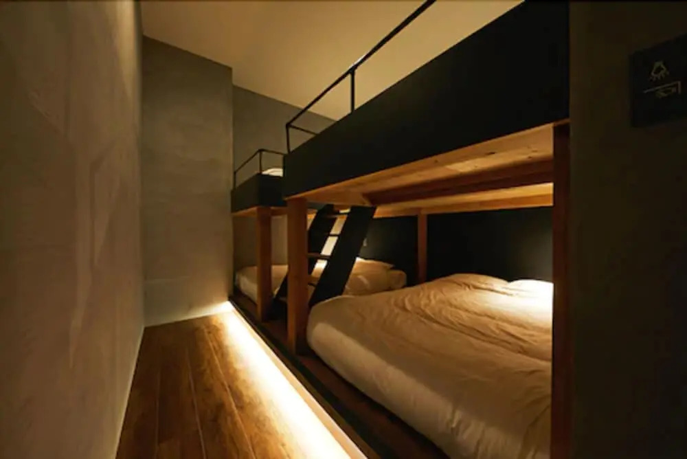 mizuka Nakasu 1 - unmanned hotel