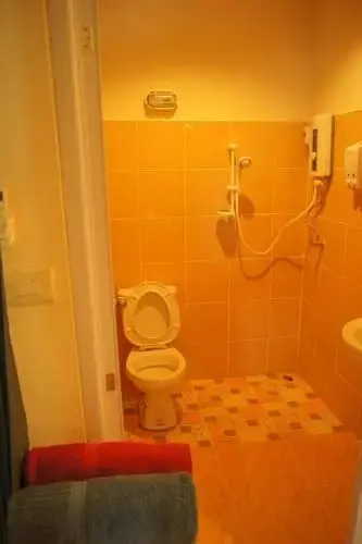 Baan Suan Klang Pai Homestay