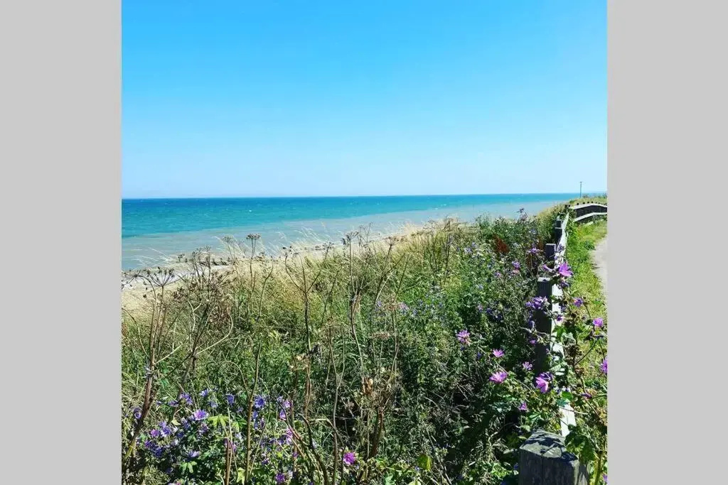 Hornsea Retreat Close to Sea - Sleeps 5