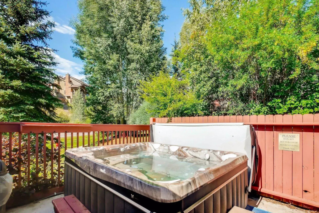 Cascades Townhomes by Steamboat Resorts